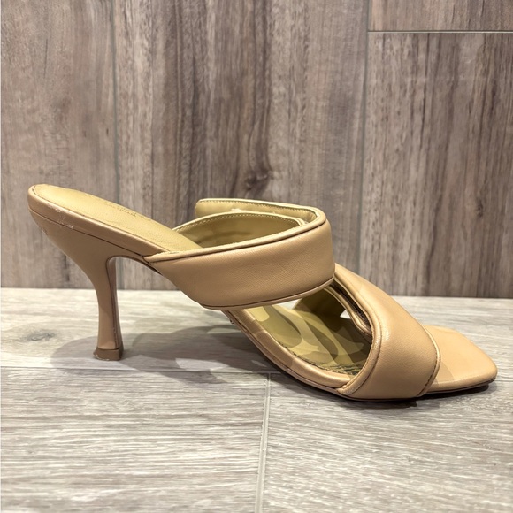 Tony Bianco Heels - Picture 2 of 3